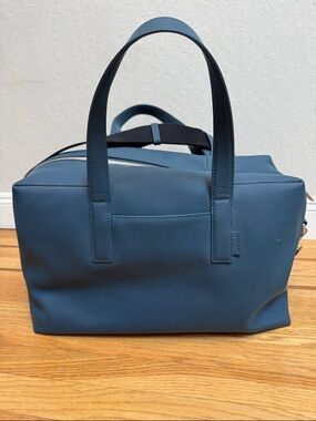 AWAY Everywhere Tote Bag/Carry-on Bag (The Original Bag)